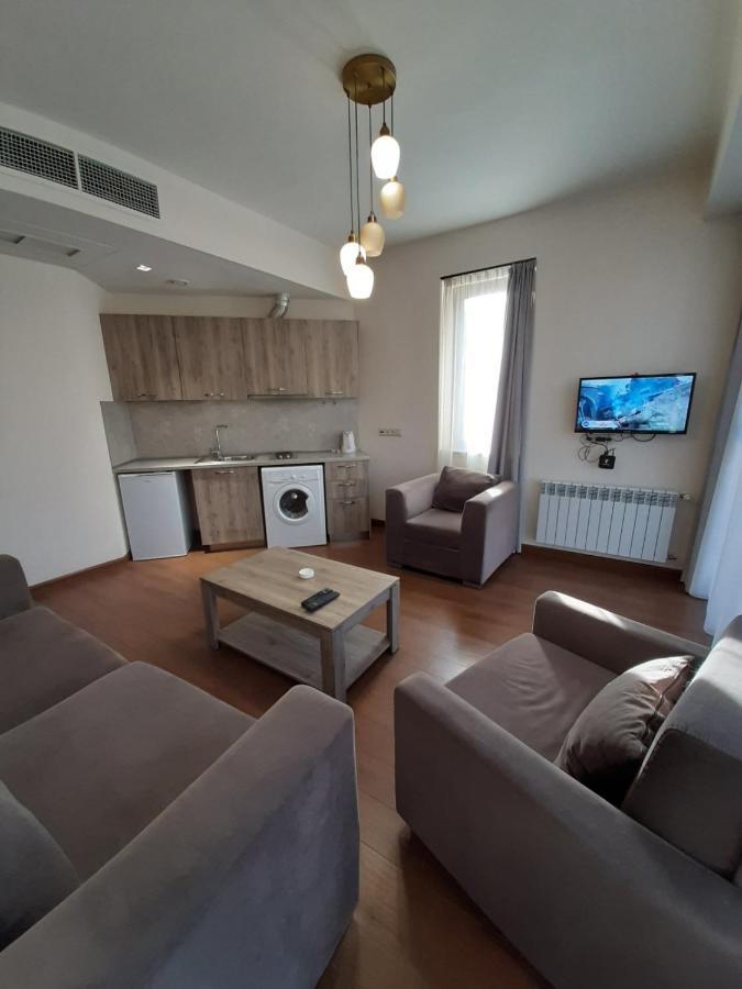 Deluxe Apartment In The City Center 2 Rooms Jerevan Buitenkant foto